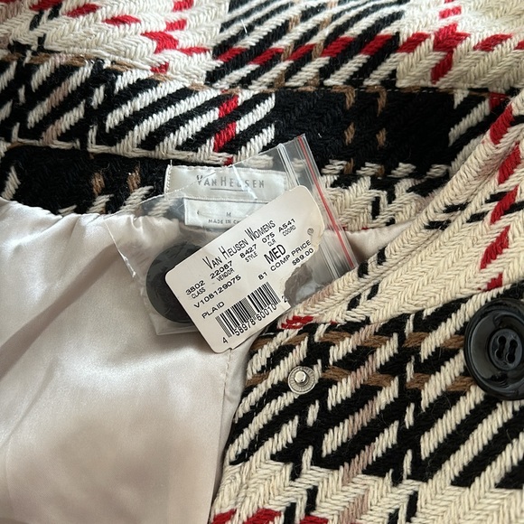 Van Heusen fully lined waistline jacket. Cream, Red and Black. Size M. - Picture 4 of 4